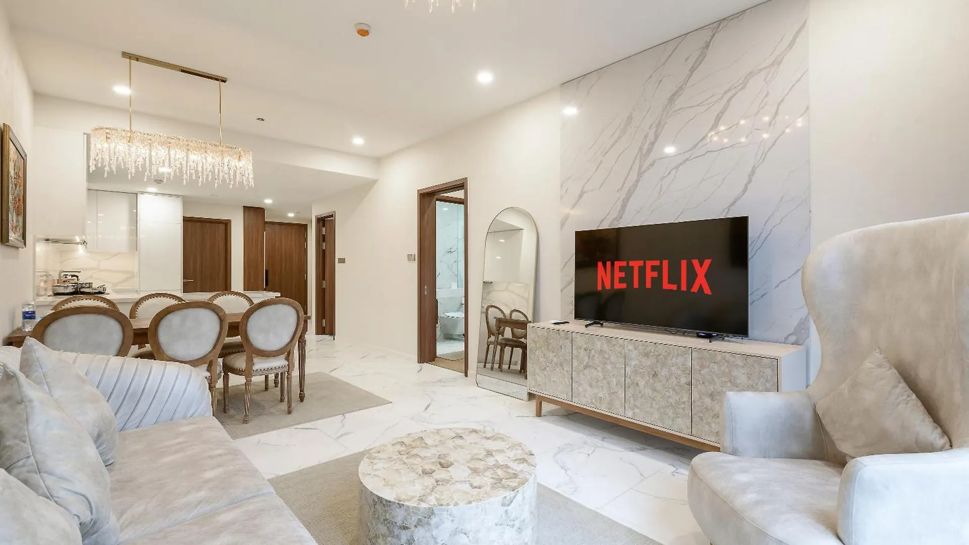 The Metropole Saigon Residences Ho Chi Minh City Apartment