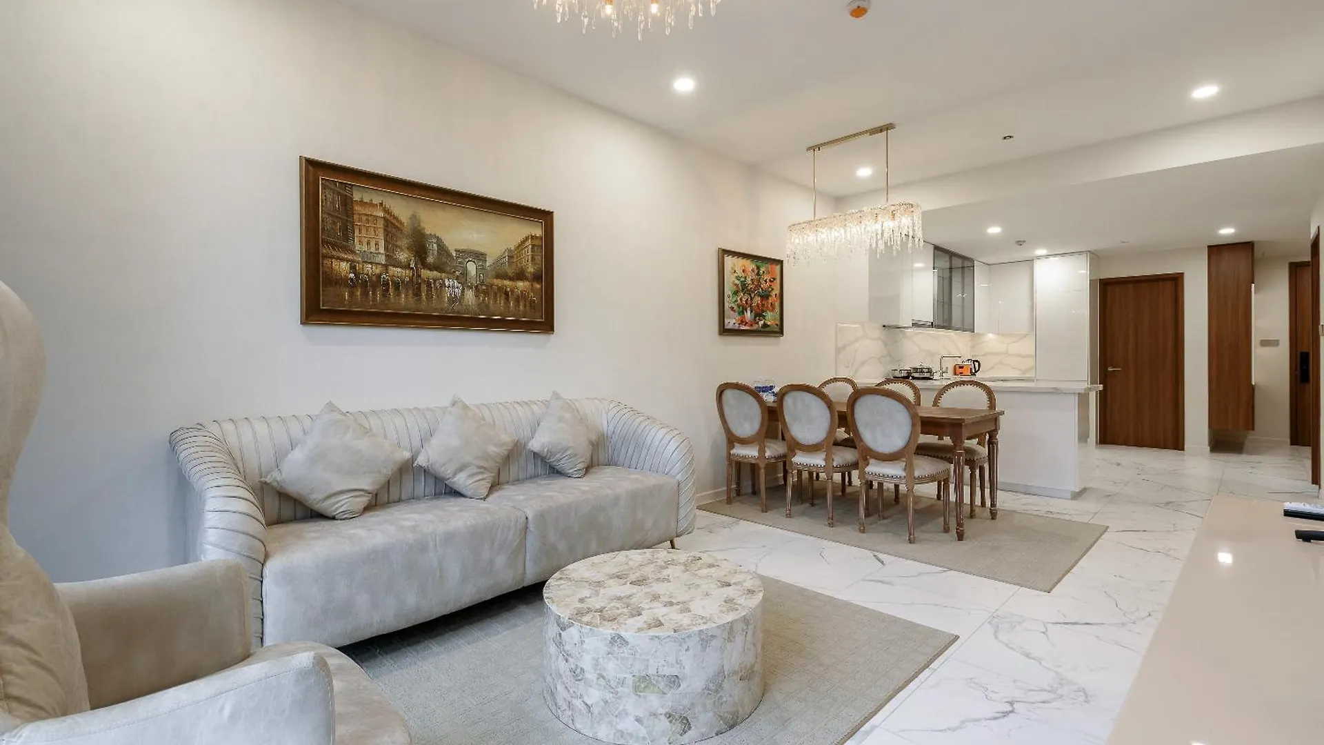 Apartment The Metropole Saigon Residences Ho Chi Minh City