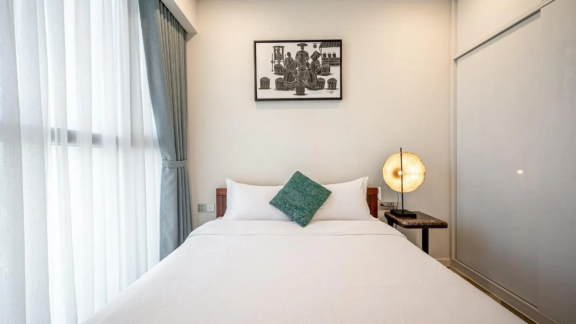 Apartment The Metropole Saigon Residences Ho Chi Minh City