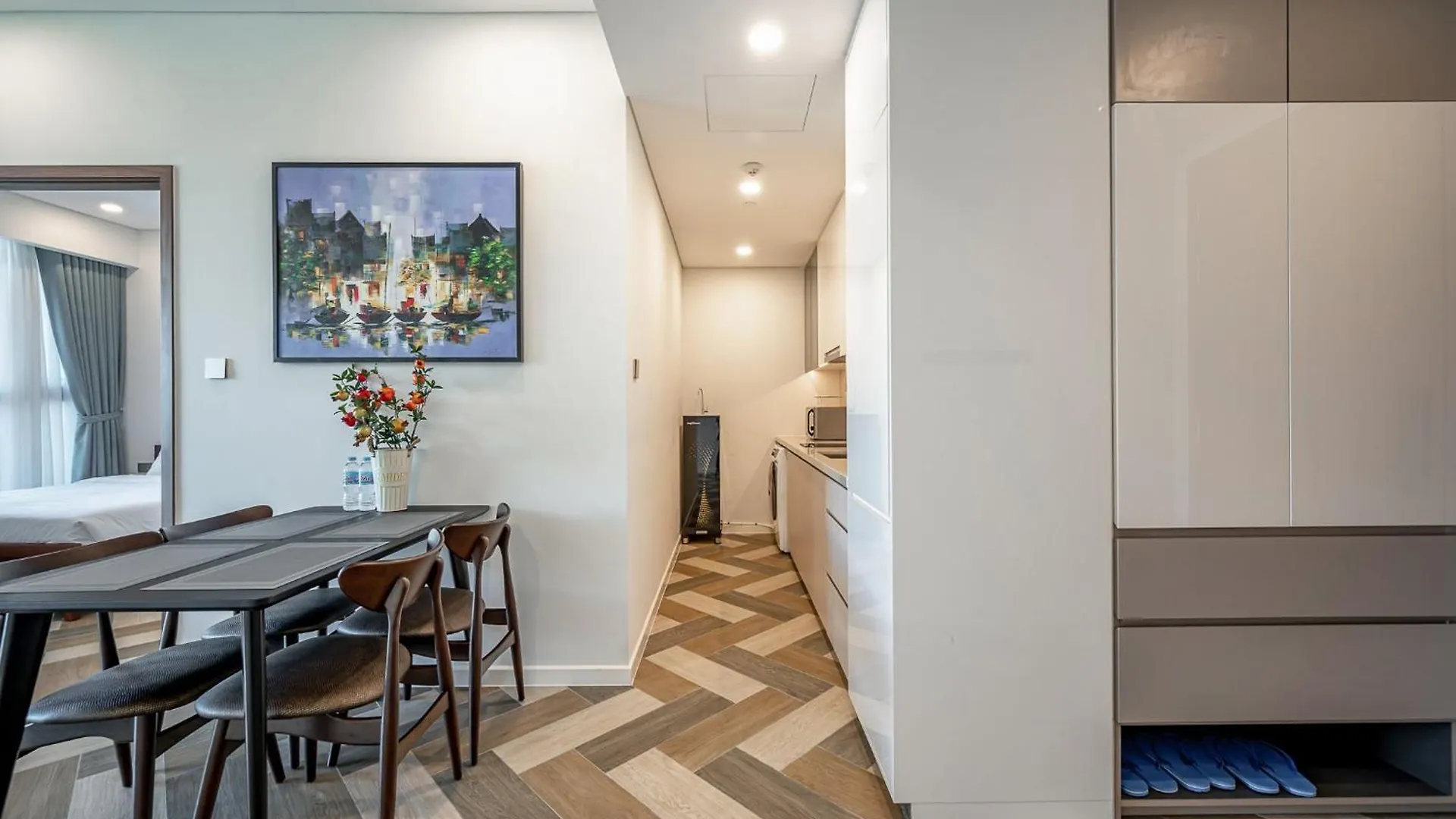 The Metropole Saigon Residences Ho Chi Minh City Apartment