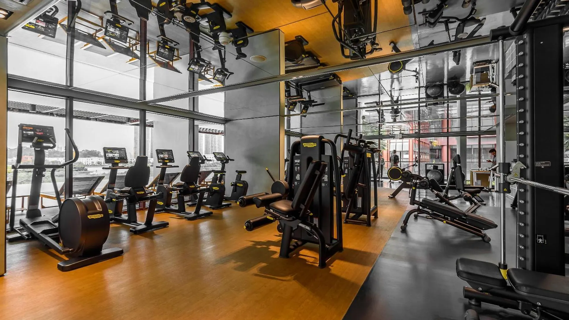 The Metropole Saigon Residences Ho Chi Minh City Apartment