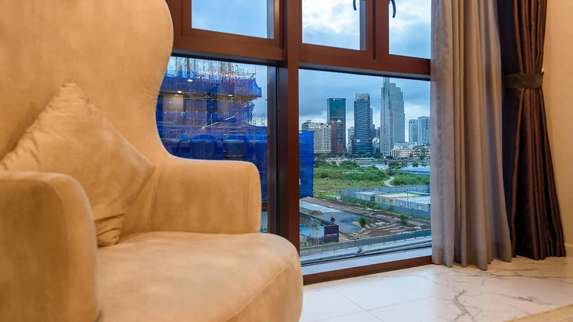 The Metropole Saigon Residences Ho Chi Minh City Apartment